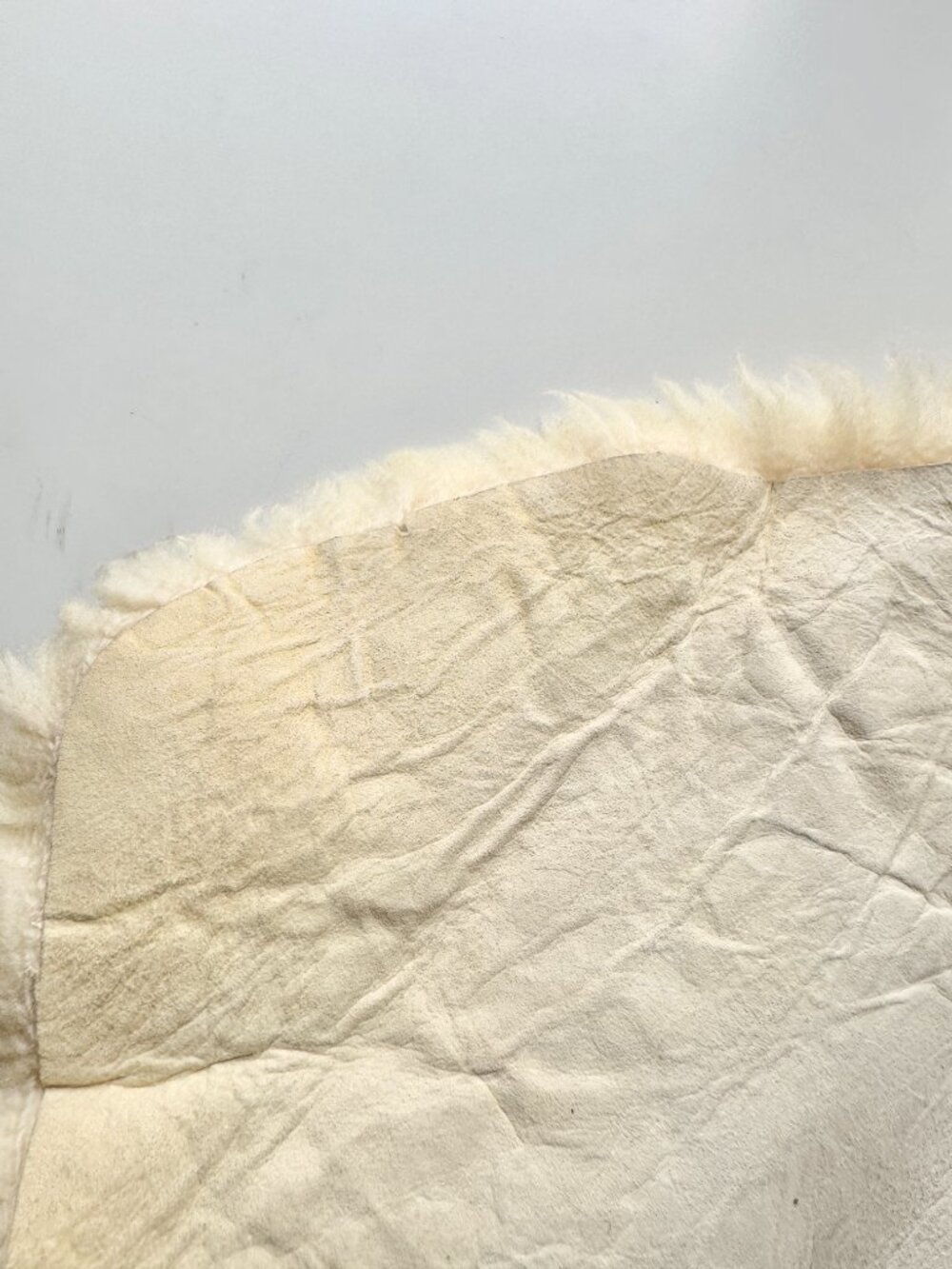 IKEA Rens 100% Sheepskin Fur Rug - Picture 7 of 12